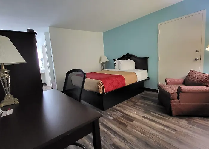 Greeneville Inn And Suites